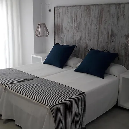 Cervantes Playa 2* Garrucha